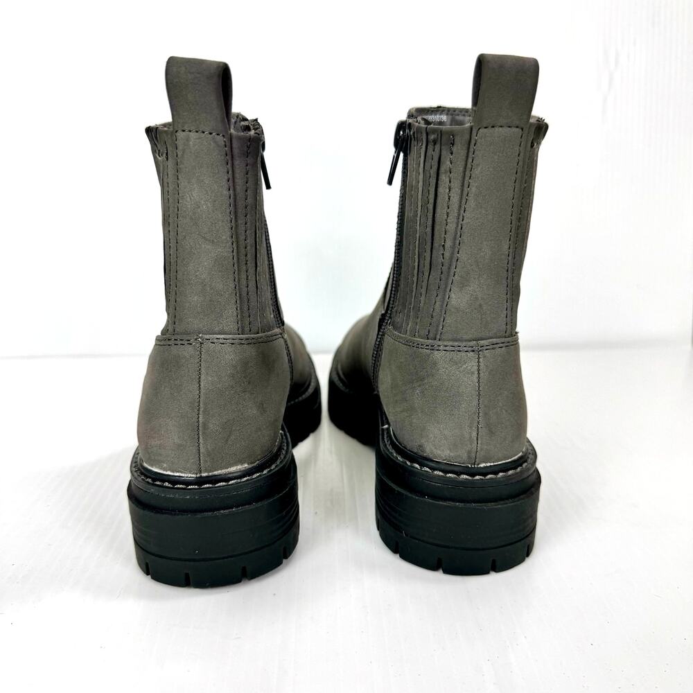 Chunky Lug Sole Chelsea Ankle Boots Side Zip Gray Faux Suede Womens 6 - Picture 4 of 12